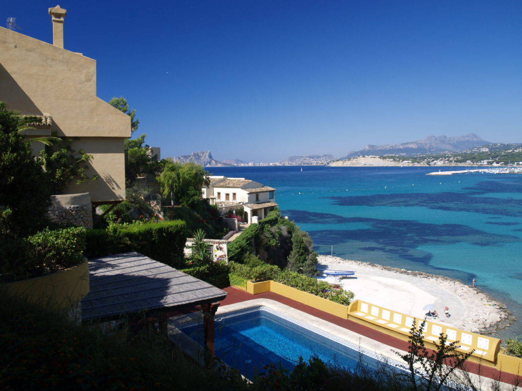 Vistas desde una villa (Imagen: Turismo Teulada-Moraira)